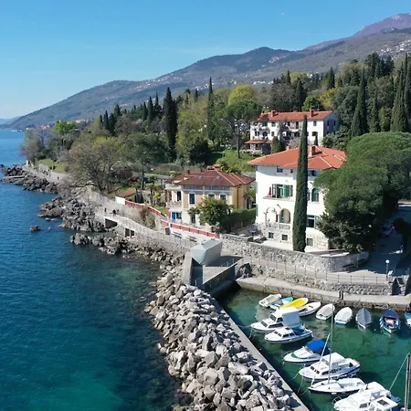 Heritage - 1st Row To The Sea Ičići